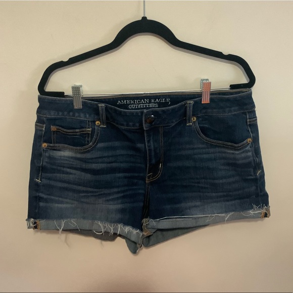 American Eagle Outfitters Pants - American Eagle Shortie